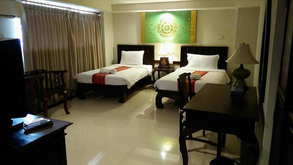 Swankaburi Boutique Hotel Sawankhalok Exterior photo