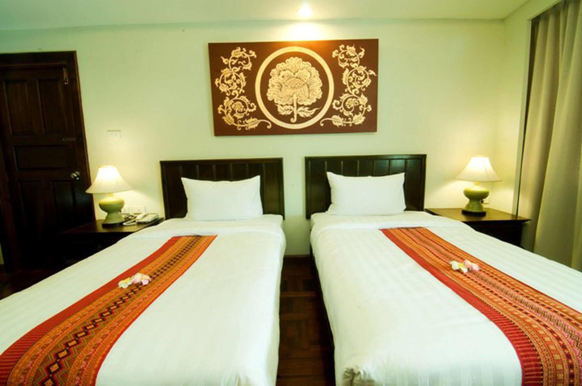 Swankaburi Boutique Hotel Sawankhalok Exterior photo
