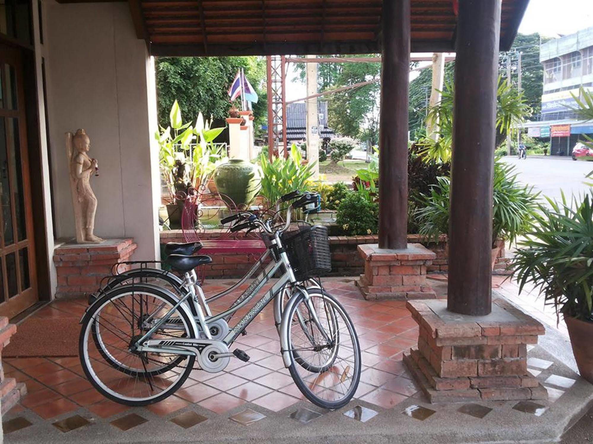 Swankaburi Boutique Hotel Sawankhalok Exterior photo