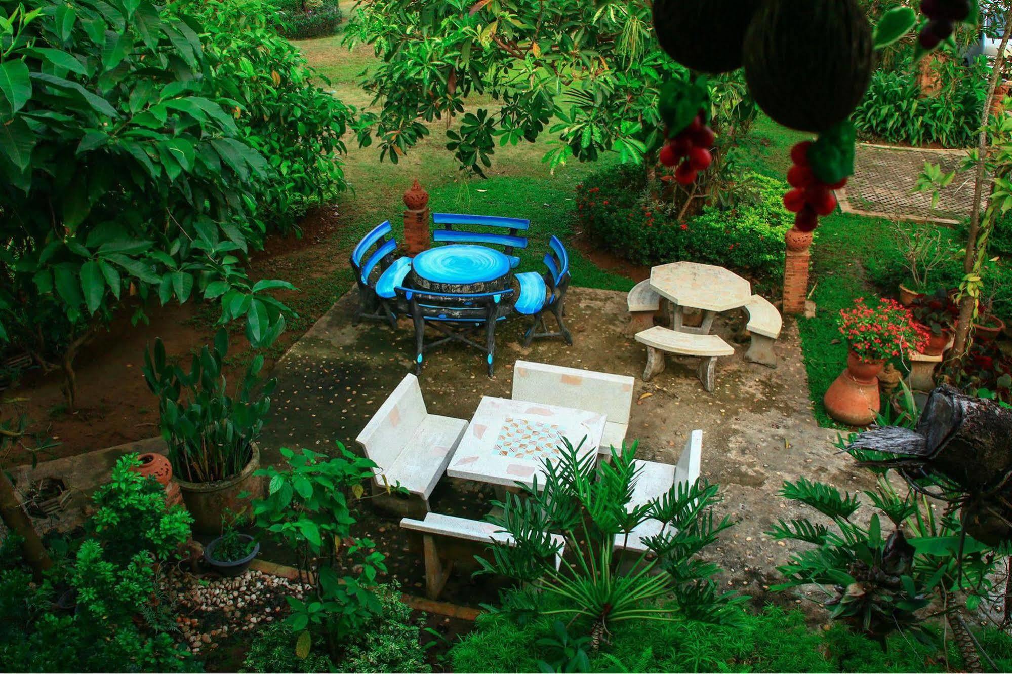 Swankaburi Boutique Hotel Sawankhalok Exterior photo