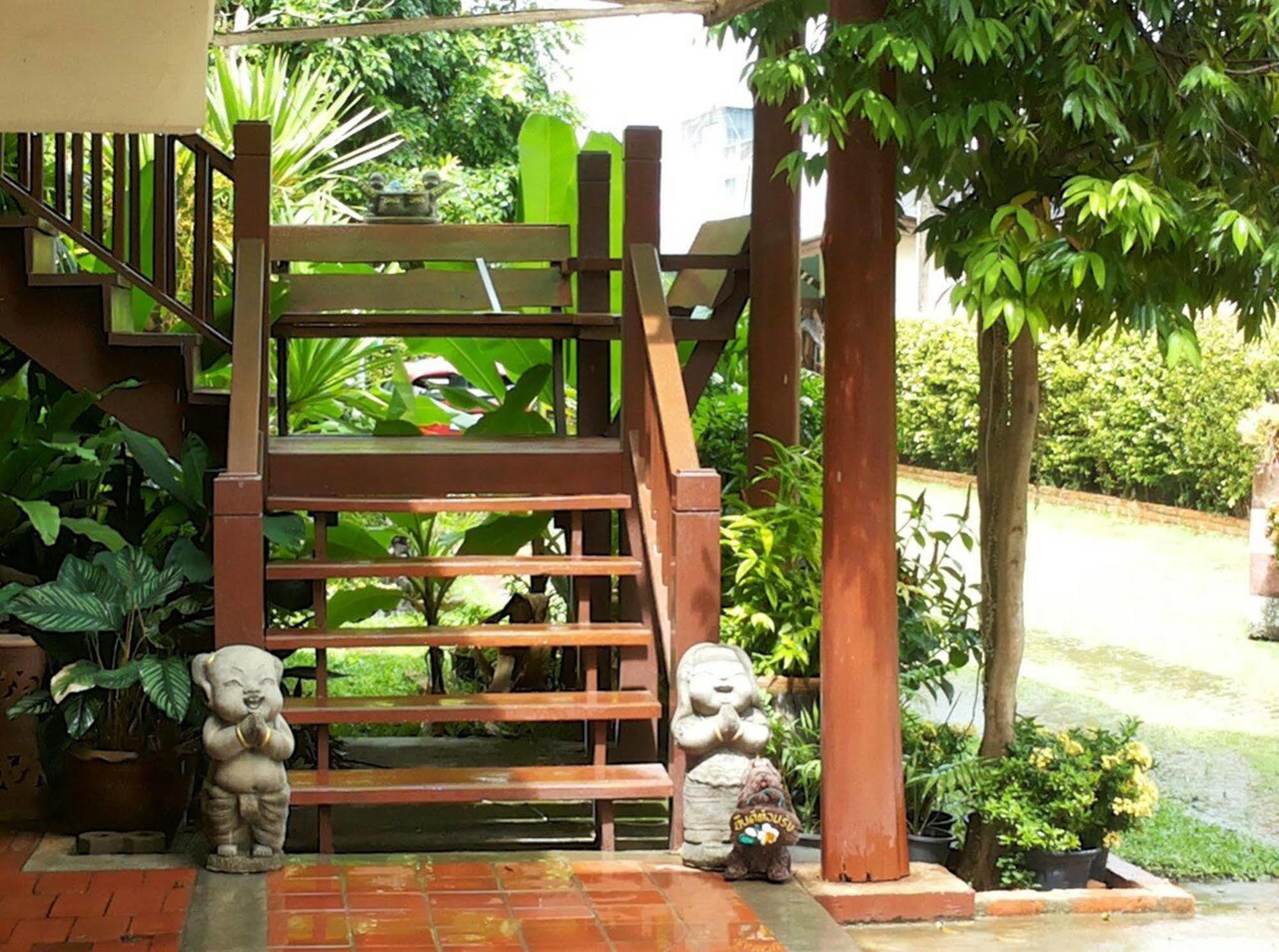 Swankaburi Boutique Hotel Sawankhalok Exterior photo